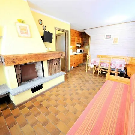 Baite Costaccia App 3 By Livigno Accomodation Exterior foto