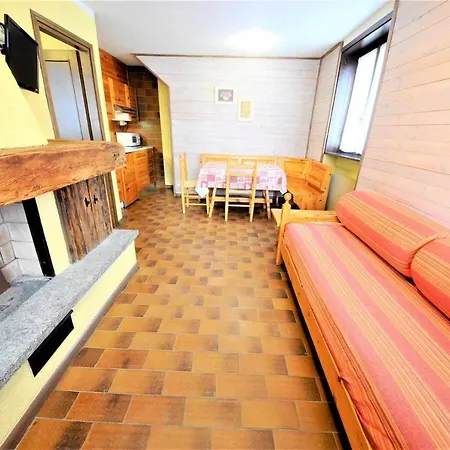 Baite Costaccia App 3 By Livigno Accomodation Exterior foto