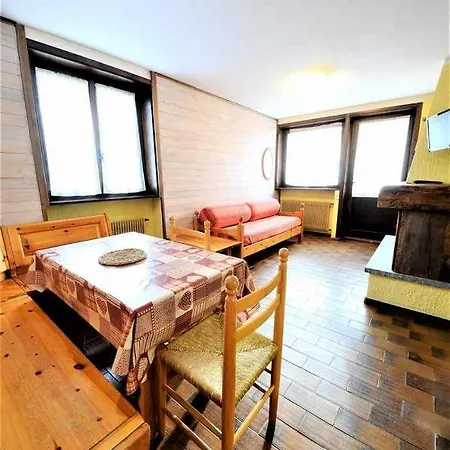 Baite Costaccia App 3 By Livigno Accomodation Exterior foto